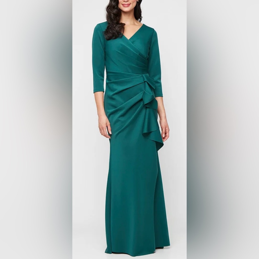 Petite Long Stretch Scuba Crepe Gown Gathered Cascade Detail, 6P